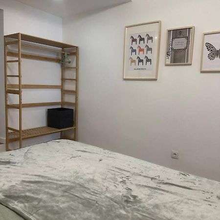 Stylish Renovated Apartment In Chiado 리스본 외부 사진